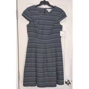 NWT Liz Claiborne Dress Womens 12 Blue & White Tweed Look Pleated Cap Sleeve